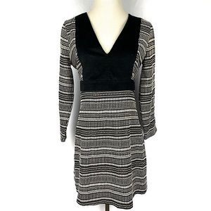 ZARA Black Velvet V-neck Pattern A-line Mini Dress